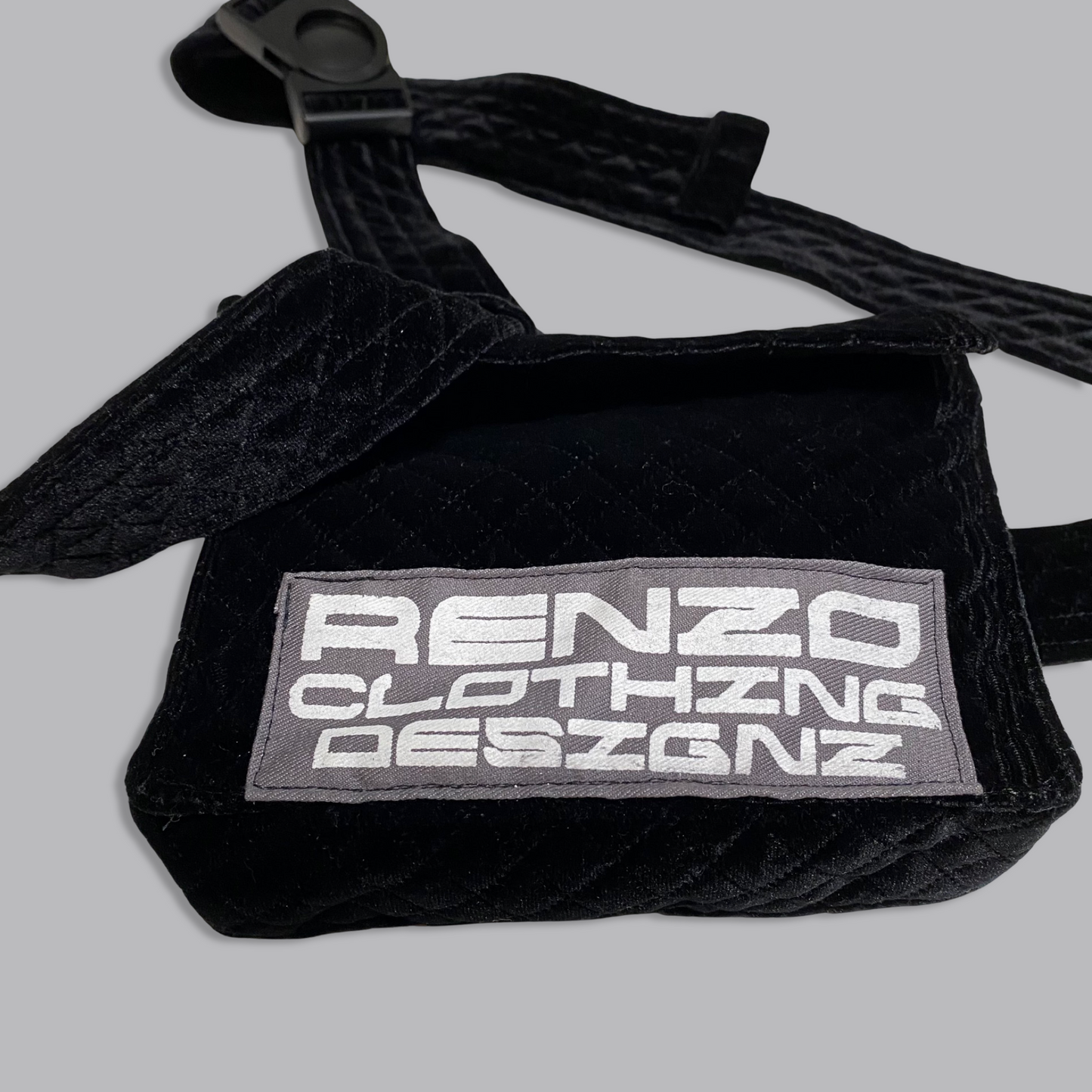 1/1 Crossbody Bag